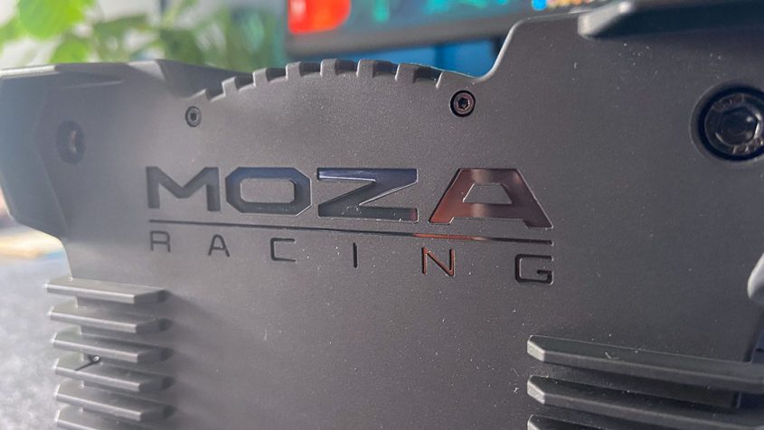 MOZA Racing R9 Wheelbase and GS Wheel Review By The SRG - Bsimracing