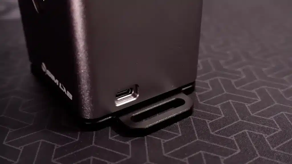 Sim-Lab SQ1 Mounting and USB